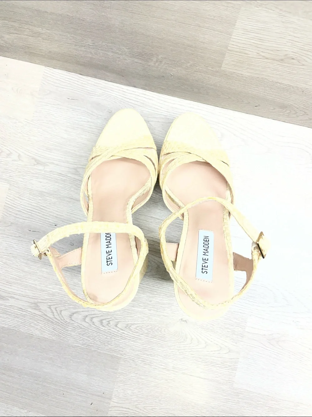 Steve Madden Beige Woven Platform Block Heel Sandals #1559